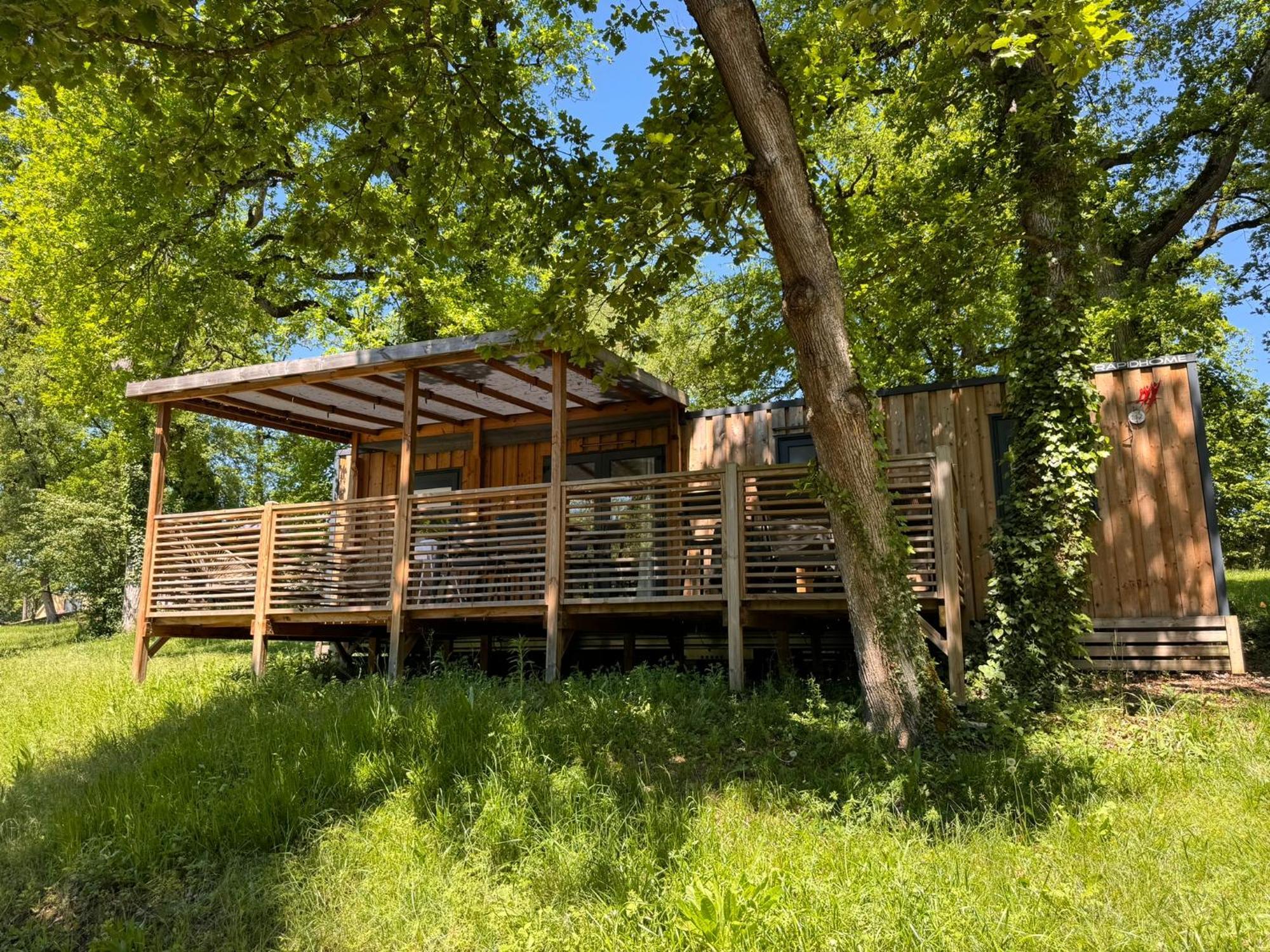 Whaka Lodge Seissan Exterior photo