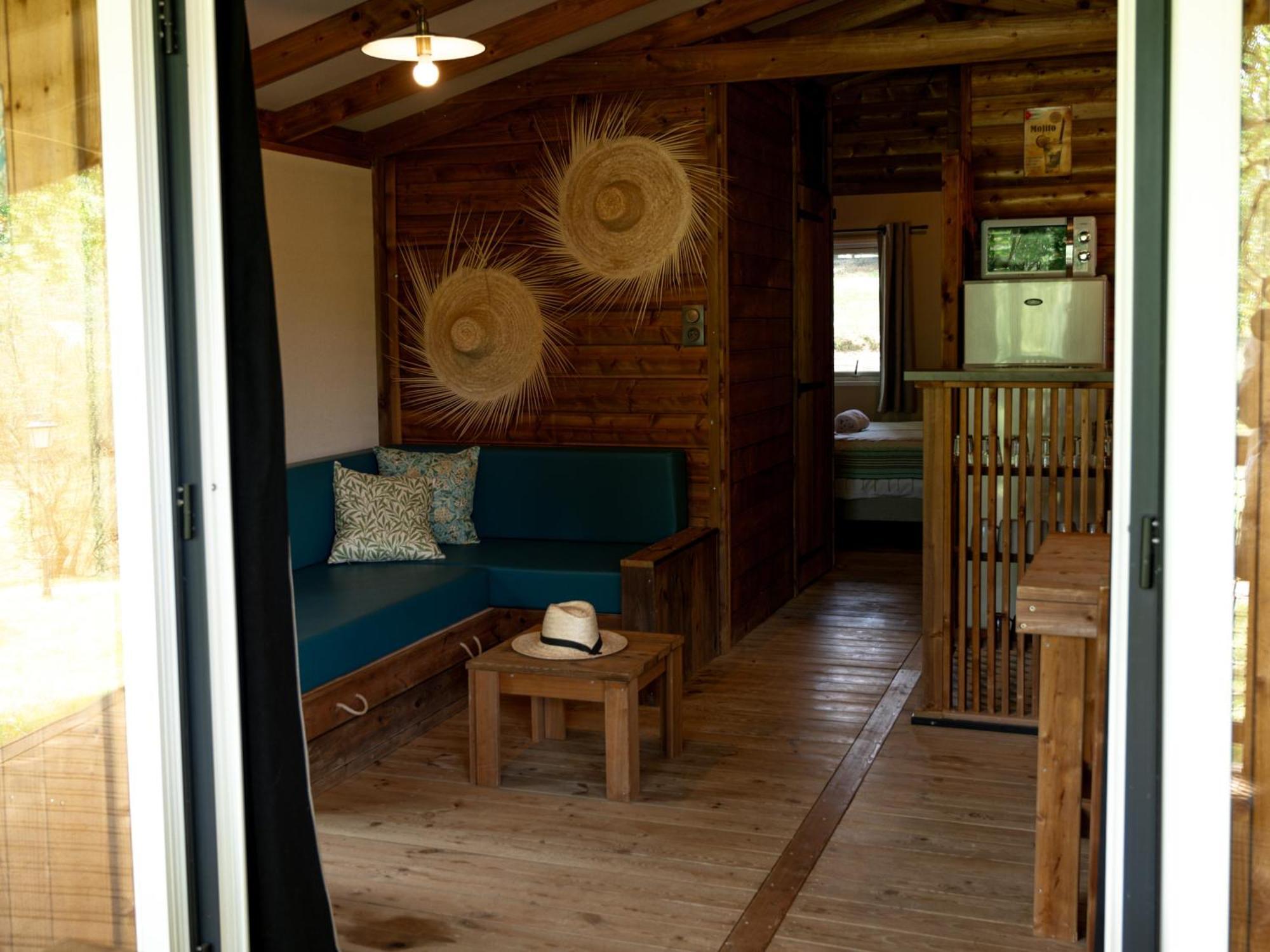 Whaka Lodge Seissan Exterior photo